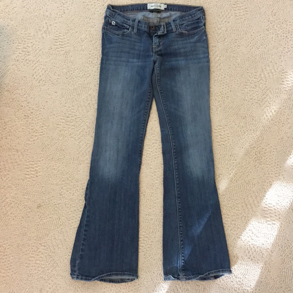 Abercrombie girl’s MacKenzie Jeans